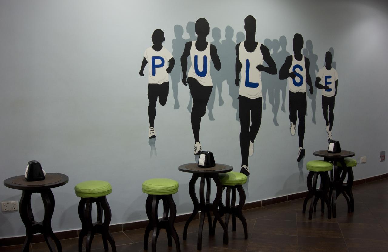M Suites Hotel Accra Kültér fotó