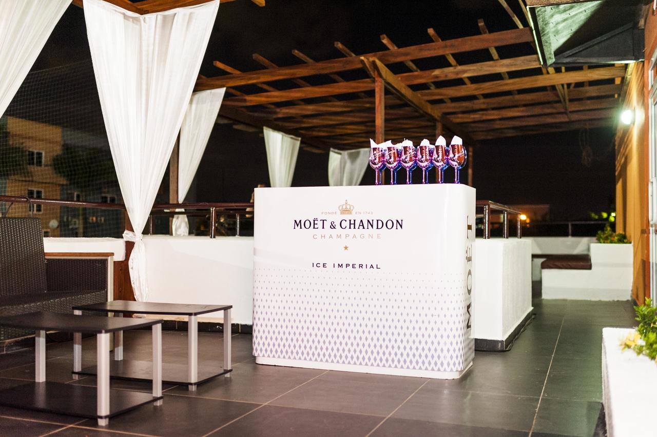M Suites Hotel Accra Kültér fotó